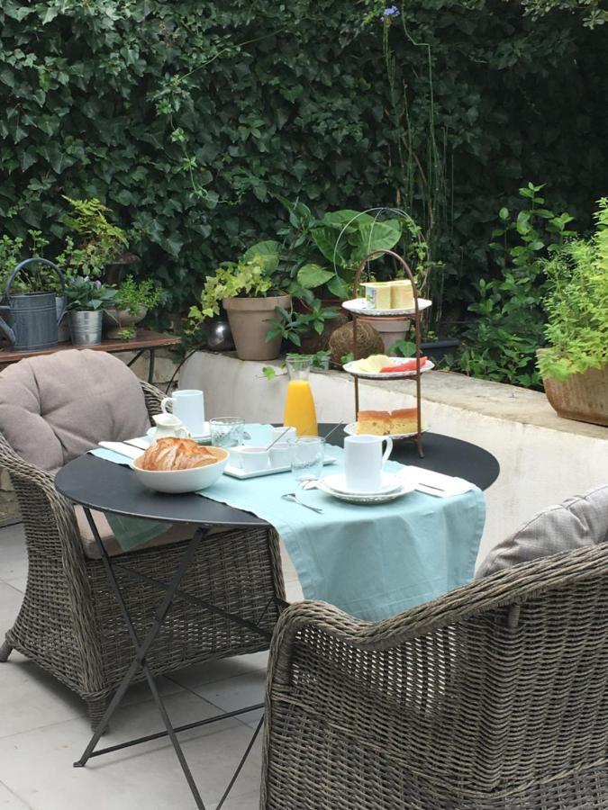 Chambre Cote Jardin Nîmes Exterior photo
